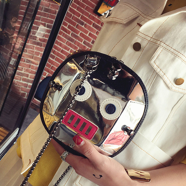 Σύγχρονη γυναικεία τσάντα από σιλικόνη με μεγάλη λαβή και εφαρμογή