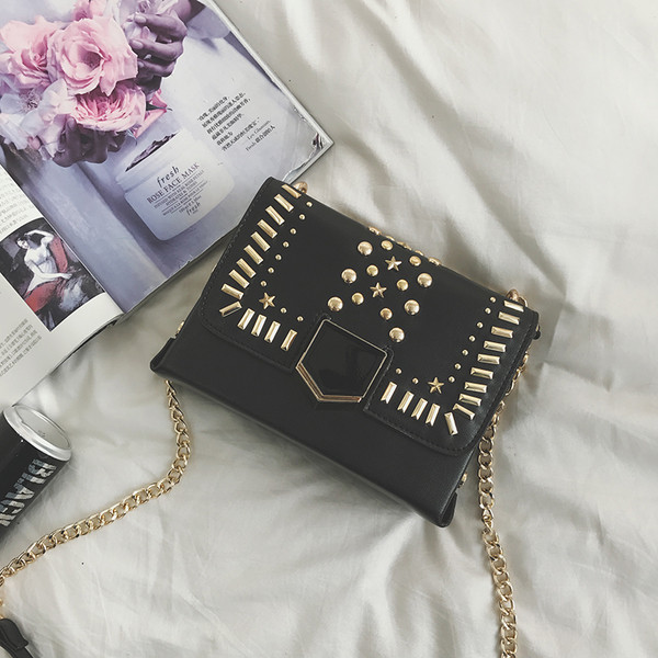 Μικρή γυναικεία τσάντα με μακρύ χερούλι σε τέσσερα χρώματα