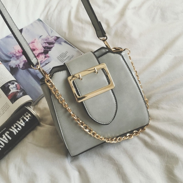 Μοναδικό μικρό χαρτοφύλακα σε πέντε χρώματα με μακρύ χερούλι ώμου