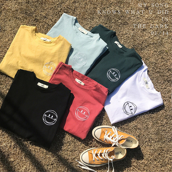 Μεγάλη ανδρών T-shirts σε έξι διαφορετικά χρώματα