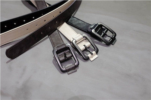 Тънки кожени мъжки колани в три цвята