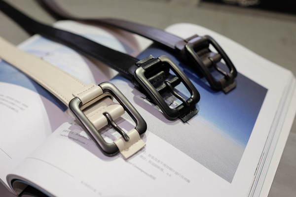 Тънки кожени мъжки колани в три цвята