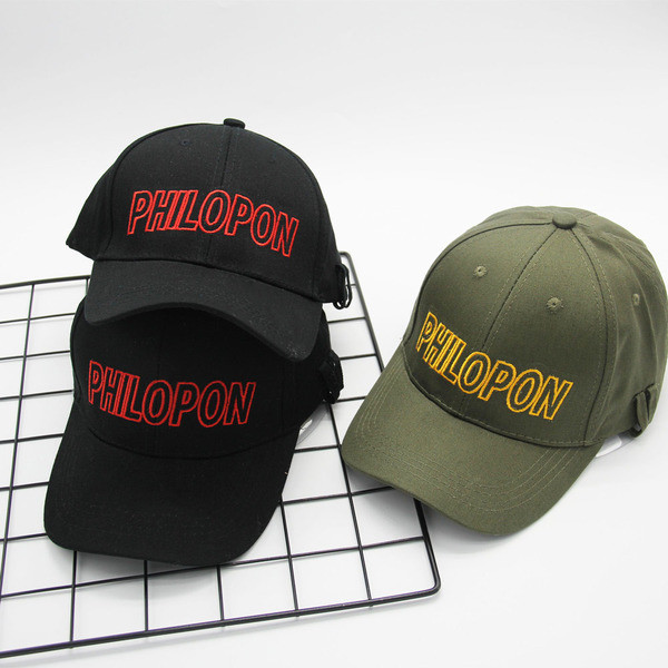 μαύρο καπέλο πολλές σύγχρονες γυναίκες με kozrika