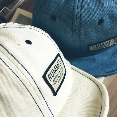 Μεγάλη κυρίες τζιν καπάκι τύπου καπέλο