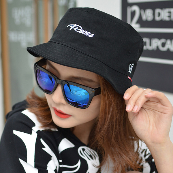 Μεγάλη pillbox σε διάφορα χρώματα