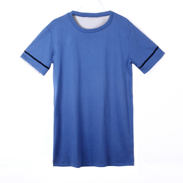 Μεγάλη κυρίες μακρύ μπλούζα με κοντά μανίκια τύπου χιτώνα