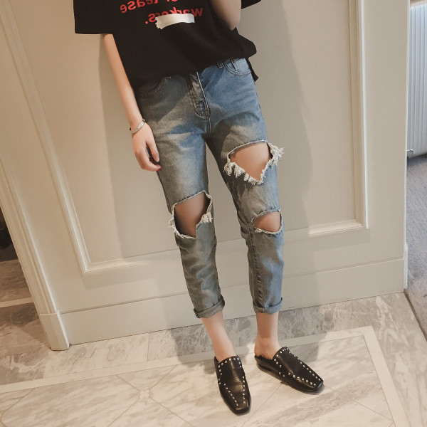 Страхотни дамски разкъсани дънки тип шалвар