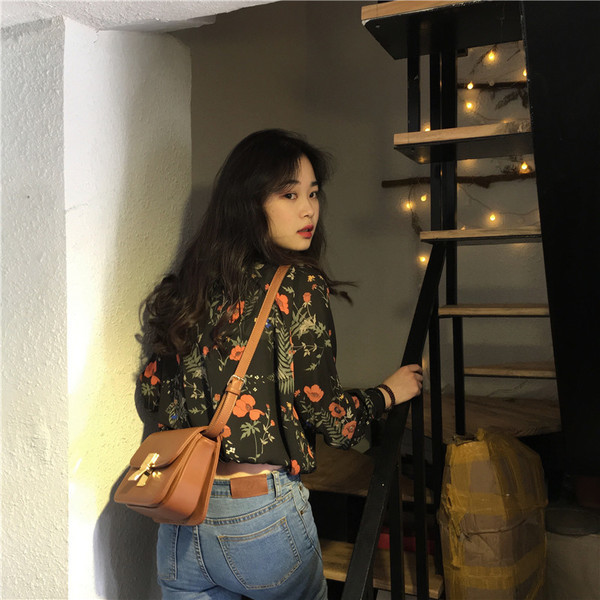 Δαντέλα κυρίες μπλούζα μπουκετάκια με μακριά μανίκια