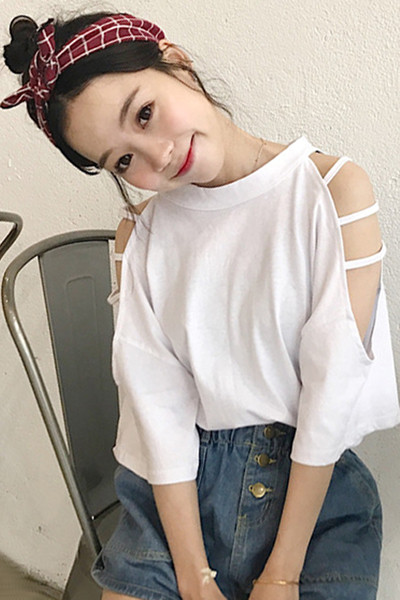 Καθημερινά μπλούζα σε δύο χρώματα με ιμάντες στα μανίκια και ένα ώμο