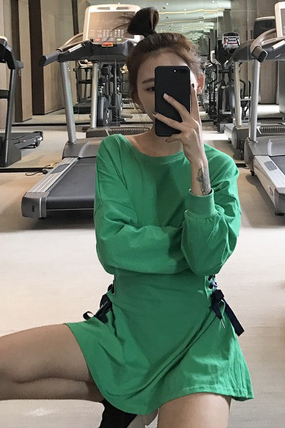 Πολύ ενδιαφέρον καθημερινό φόρεμα σε πράσινο