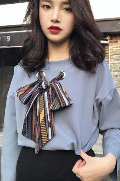 Μπλούζα με μακριά μανίκια και κορδέλα κατάλληλο για καθημερινή