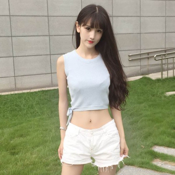 Καθημερινές γυναίκες potniche πλευρά ωοθήκες