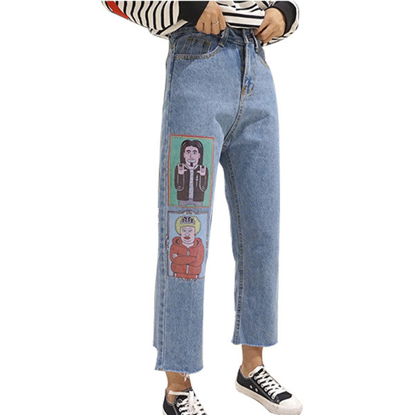 Εξαιρετικά κομψά γυναικεία τζιν με ρετρό μοτίβο και εικόνες