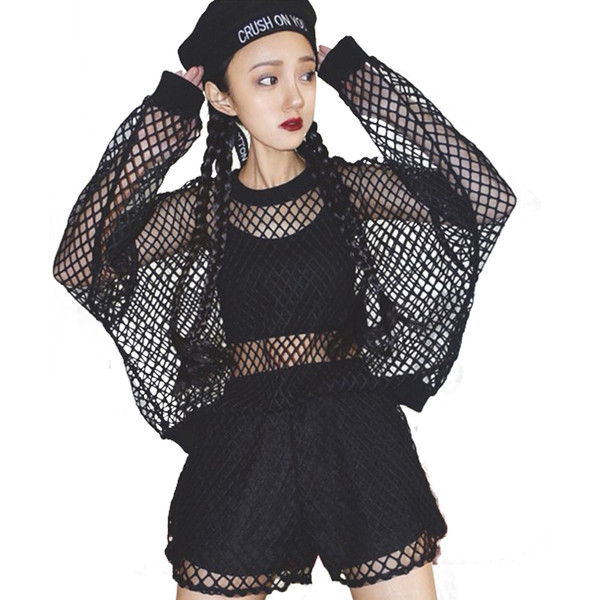 Υπερβολικό κυρίες δύο μέρη που σε δύο χρώματα