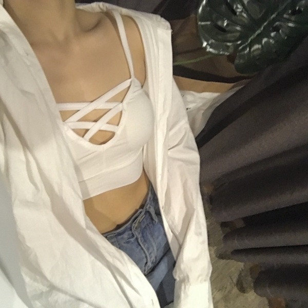 Μεγάλη κυρίες αθλητικά σουτιέν σε δύο χρώματα