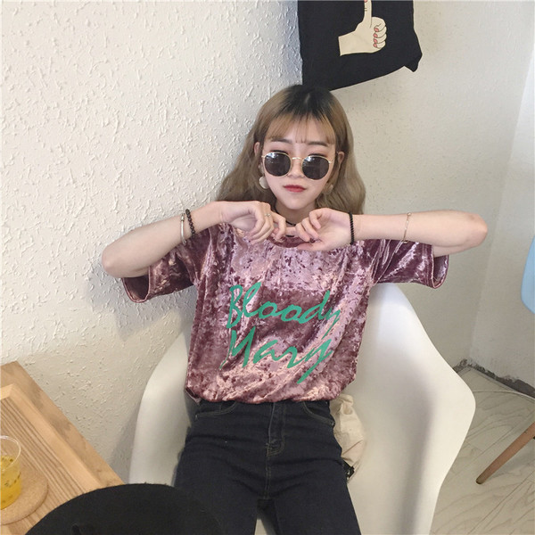 Πολλά φρέσκα βελούδο κυρίες μπλούζα με κοντά μανίκια