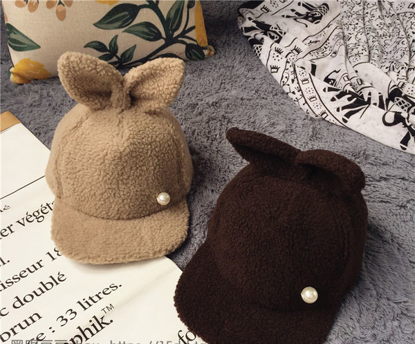 Κυρίες καθημερινή βελούδινα καπέλο με γείσο