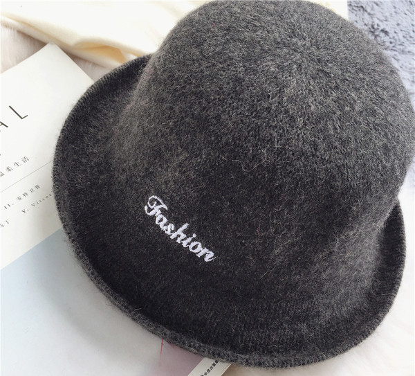 σύγχρονη καπέλο Καθημερινά των γυναικών σε διάφορα χρώματα