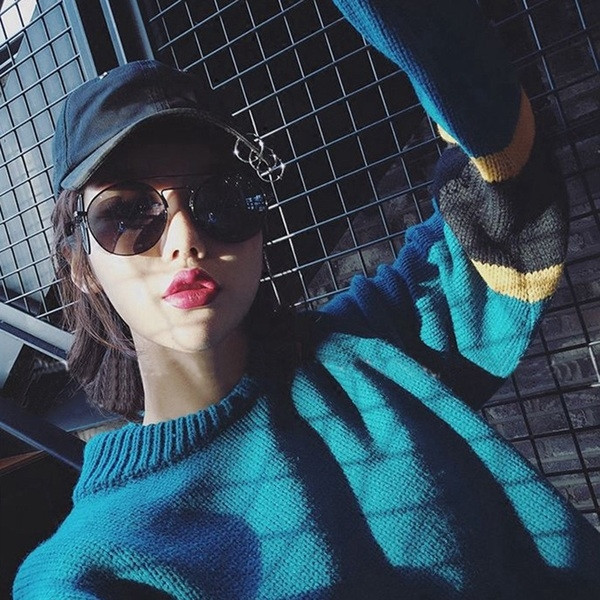 γυαλιά ηλίου εξαιρετικά σύγχρονες γυναίκες