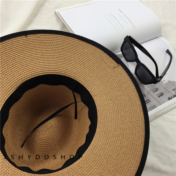 Страхотна шапка за предпазване от слънцето подходяща и за плаж