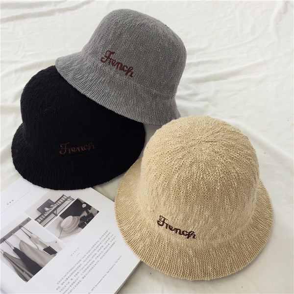 Много красива слънцезащитна дамска шапка в най-различни цветове