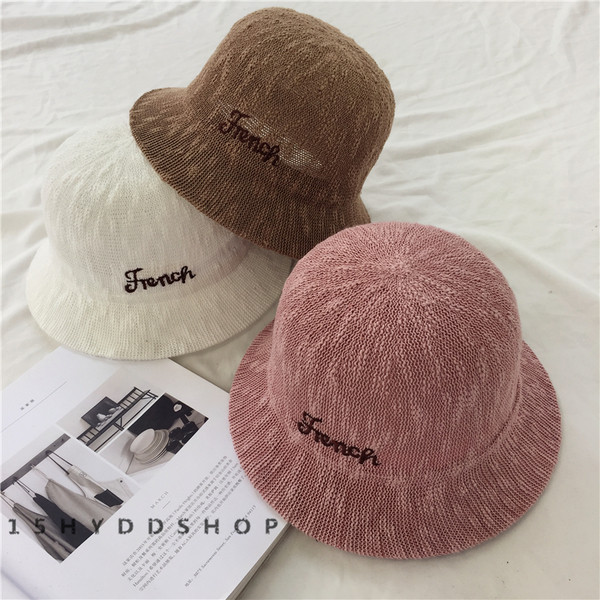 Много красива слънцезащитна дамска шапка в най-различни цветове