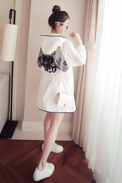 Spring ημέρα κυρίες μπουφάν με κουκούλα