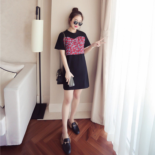 Страхотна ежедневна тениска тип туника в два различни цвята с шарени мотиви