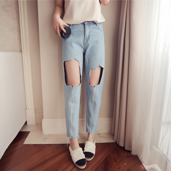 "Boyfriend'' дамски дънки с скъсани мотиви и много интересни ципове