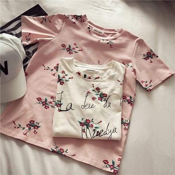 Μεγάλη μπλούζα με κοντά μανίκια άνθος σε δύο χρώματα