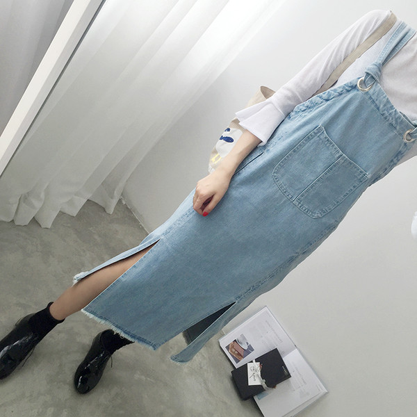 Много свежа дънкова дамска рокличка тип гащеризон