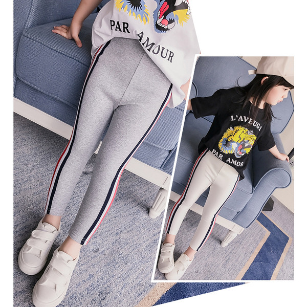 Изчистен ежедневен панталон за момиченце 