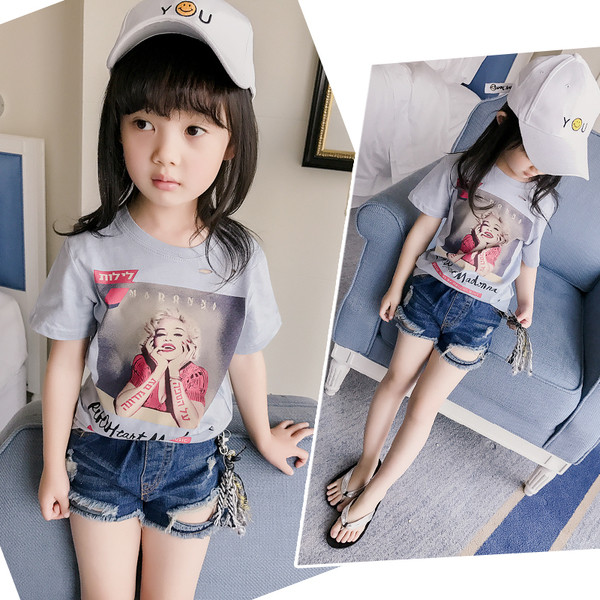 Страхотна тениска с къс ръкав и апликация "Marilyn Monroe'' в четири различни цвята