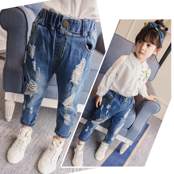 Много модерни дънкови панталони за момиченце с крачол 7/8