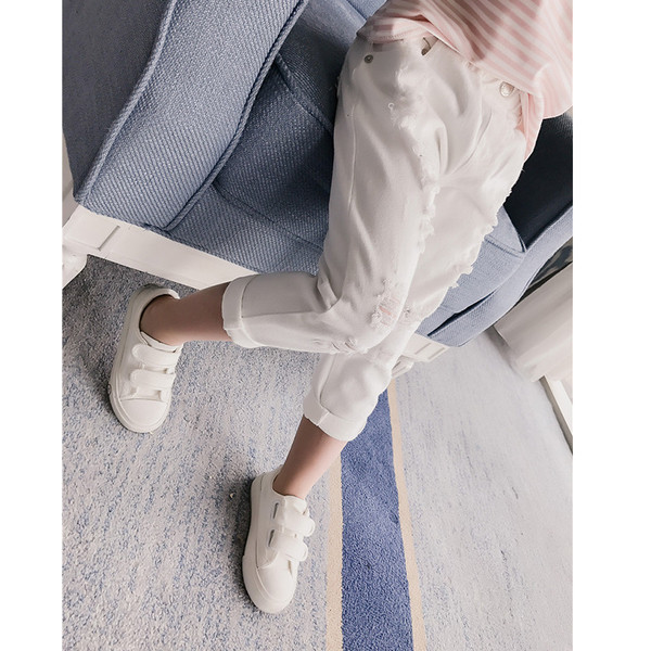 Уникални и много модерни дънкови панталони с крачол стил 7/8