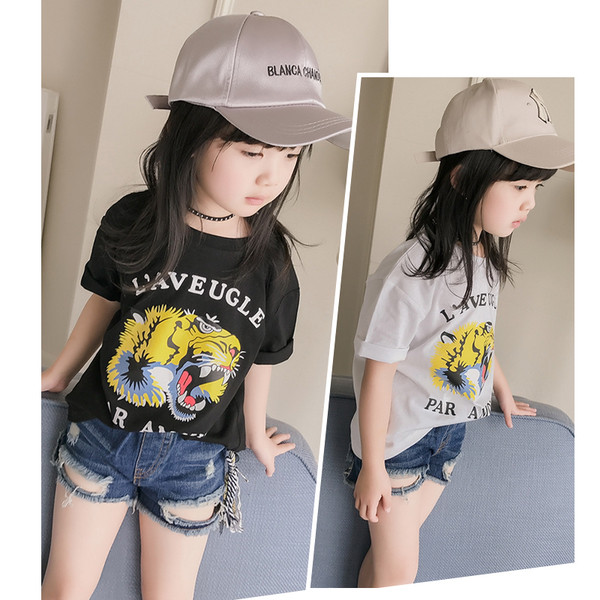 Ежедневна блуза с къс ръкав и апликация тигър