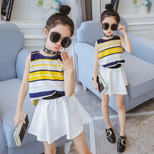 Παιδικό σετ άνοιξης / καλοκαιριού από δύο κομμάτια - φούστα και φανέλα σε απαλά χρώματα