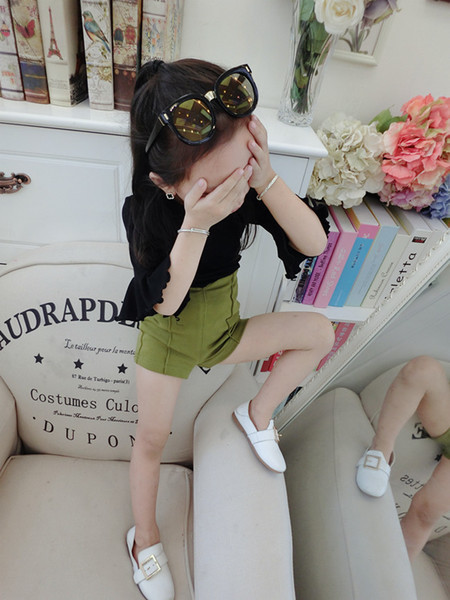 Ежедневен къс панталон за момиченце в четири различни цвята