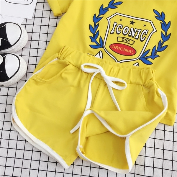 Уникално бебешко комплектче за момиченце в три различни цвята