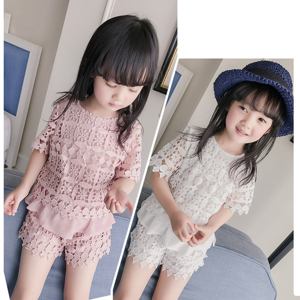 Елегантен дантелен летен комплект от 2 части за момичета - блуза с къс ръкав и къс панталон