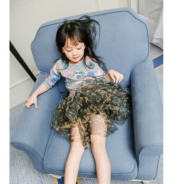 Свежа памучна тениска за сезон пролет/есен с анимации за момичета