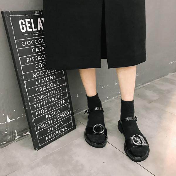 σανδάλια Μαύρο γυναικών σε στυλ ρετρό