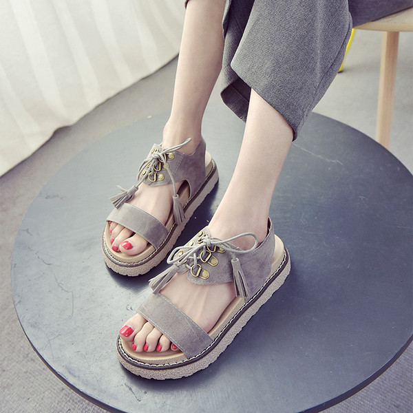 Красиви дамски велурени сандали