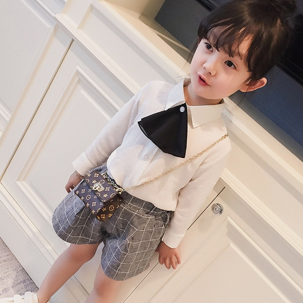 Модерна бяла риза за момичета