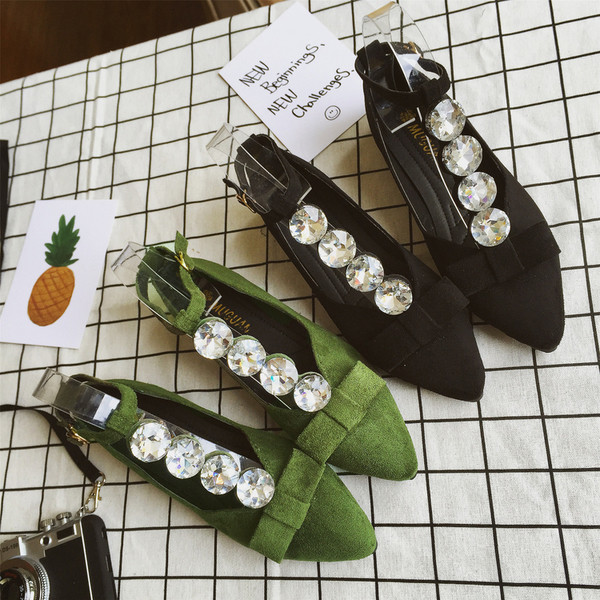 Καθημερινά πολύ άνετα υποδήματα από σουέτ