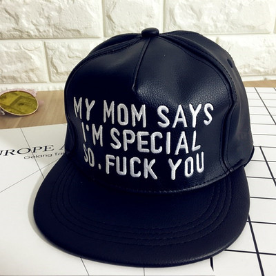 Casual κυρίες καπέλο faux δέρμα με μια ενδιαφέρουσα επιγραφή σε 2 χρώματα