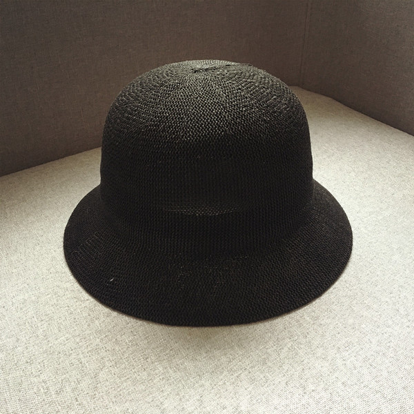 καπέλα Απλή κυρίες για το φθινόπωρο και την άνοιξη