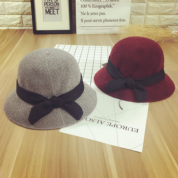 Κομψό κυρίες καπέλο