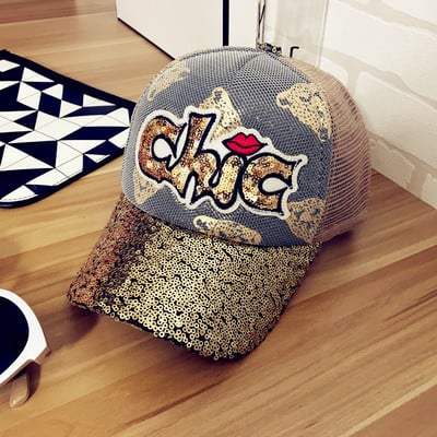 Страхотна дамска бейзболна шапка с пайети и бродиран надпис