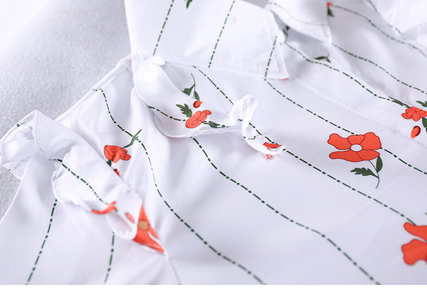 Много свежа дамска риза с дълъг ръкав